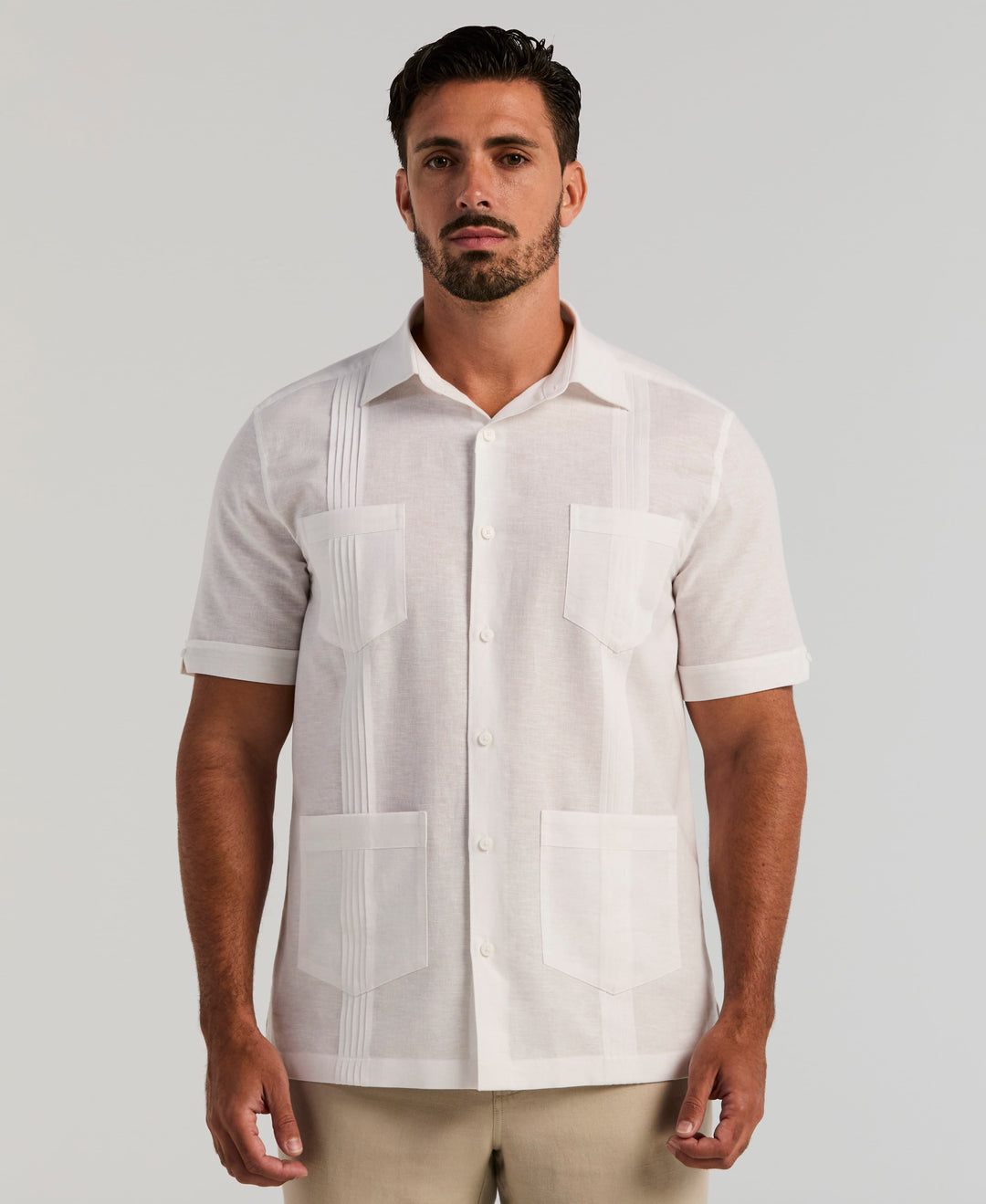 Cubavera Men's Linen Blend 4-Pocket Guayabera Short Sleeve Shirt in Egret, Size Medium, Cotton Blend