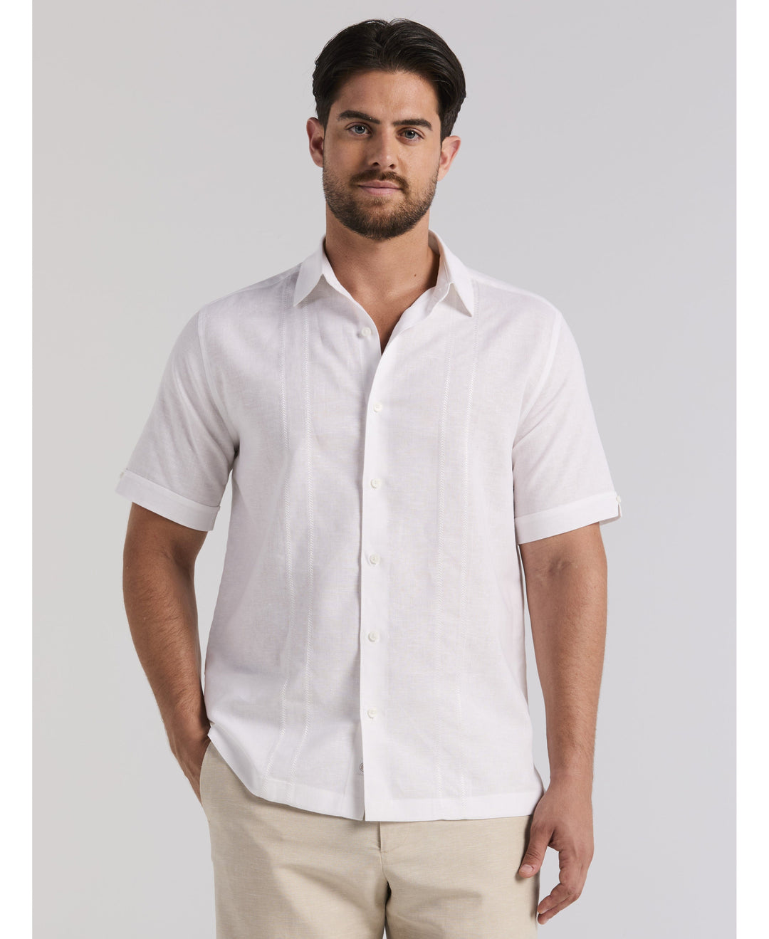 Cubavera Men's Linen Blend Embroidered Panel Short Sleeve Shirt, XL Cubavera Men's Linen Blend Embroidered Panel Short Sleeve Shirt, XL