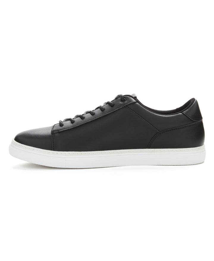 Low Top Sneaker (Black) 