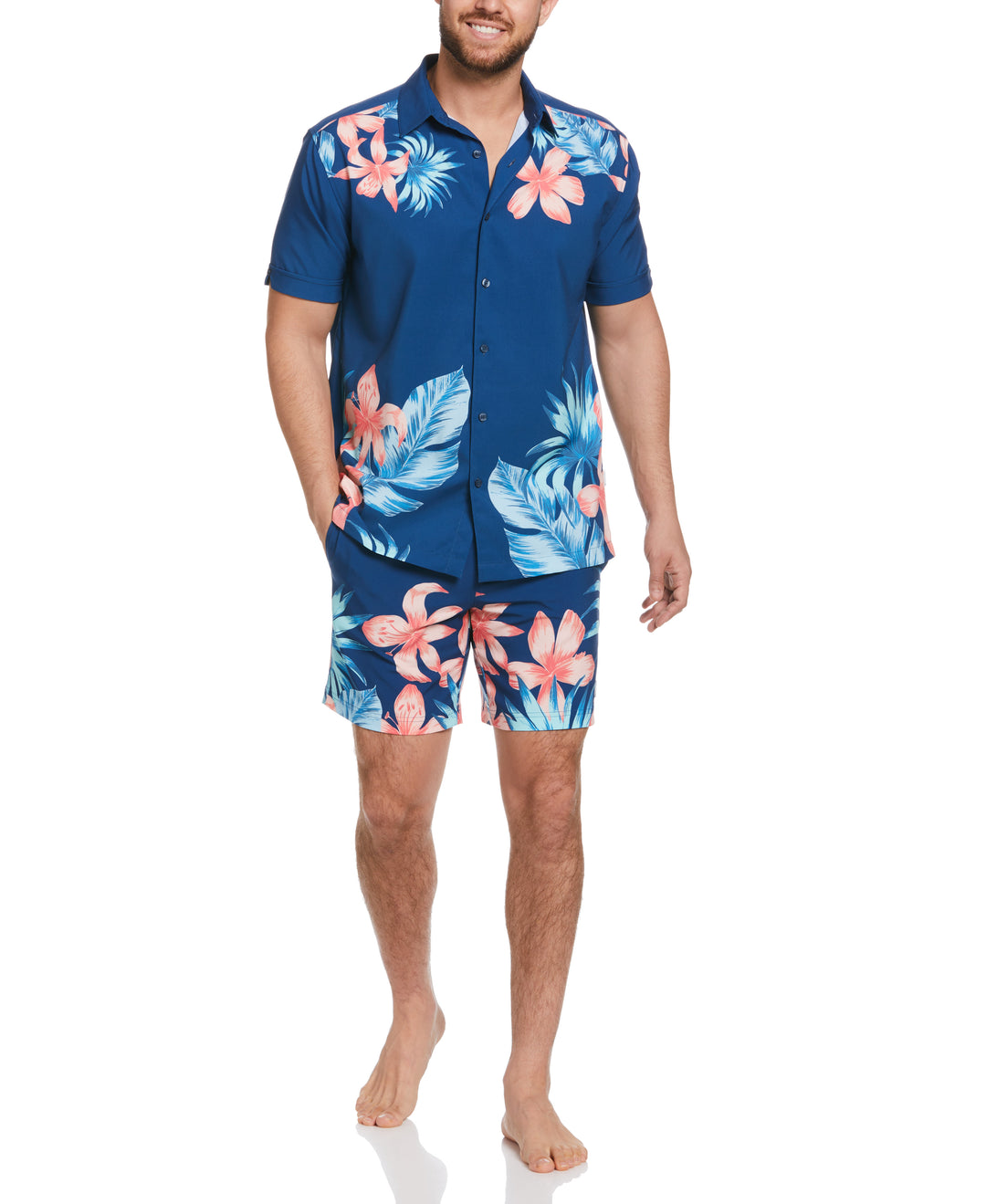 Tropical Placement Print 7" Swim Short (Navy Peony) 