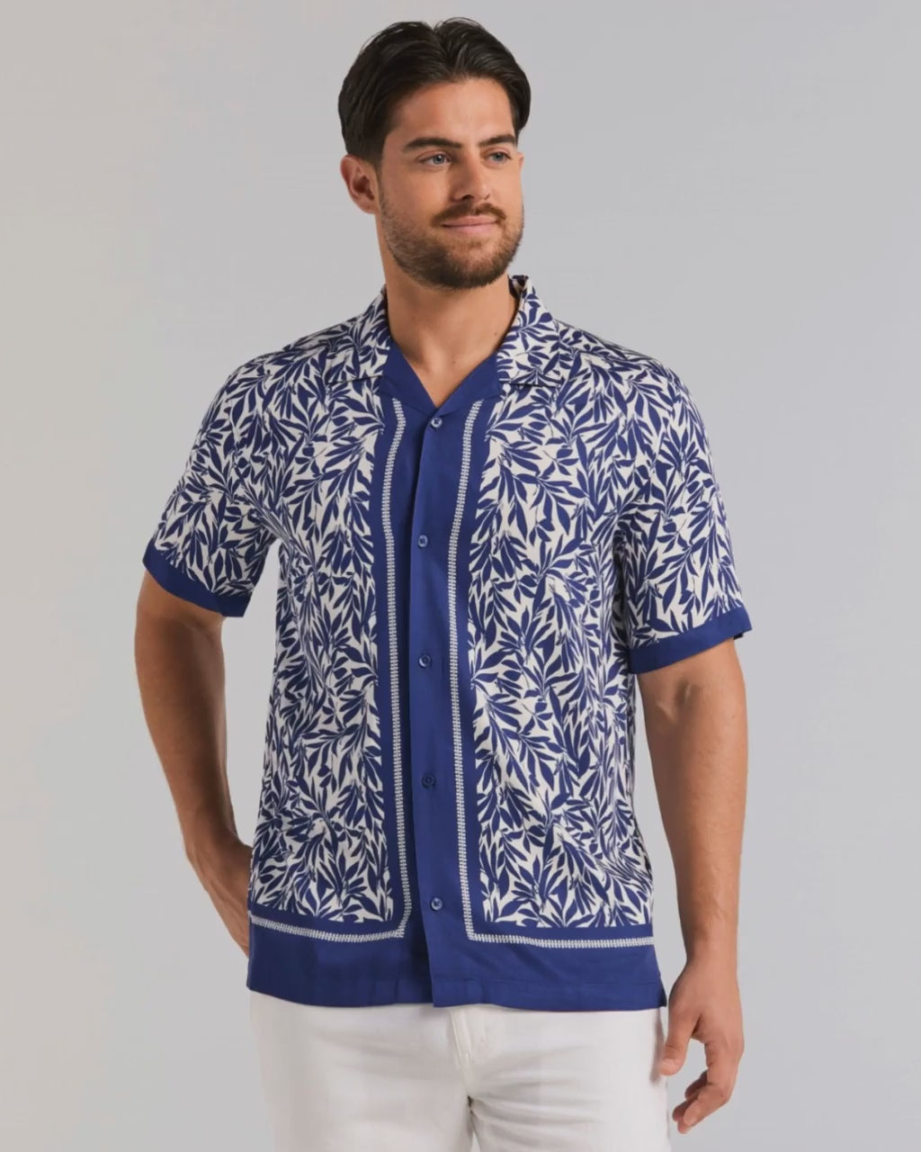 Remotion Video: Cubavera Leaf Shirt Lookbook